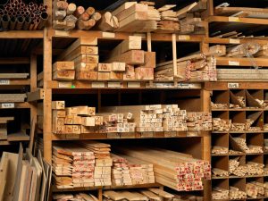 Don’t Lose Money on Lumber: Learn How to Choose the Right Logs for Your Job Site Don’t Lose Money on Lumber: Learn How to Choose the Right Logs for Your Job Site