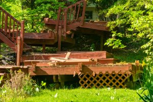 Liability vs Customer Satisfaction: When is it No Longer Safe to Repair a Deck?